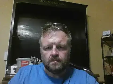 Snapshot of TheOneDonShaun chatting on 06-22-26, 01:33 TheOneDonShaun online show from 06-22-26, 01:33