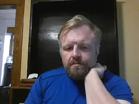 Snapshot of TheOneDonShaun chatting on 05-05-26, 11:52 TheOneDonShaun online show from 05-05-26, 11:52