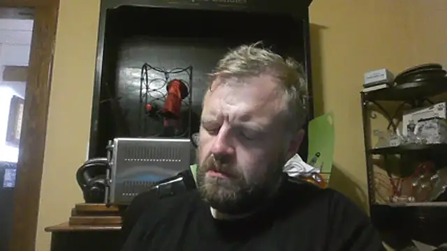 Snapshot of TheOneDonShaun chatting on 06-27-26, 01:44 TheOneDonShaun online show from 06-27-26, 01:44