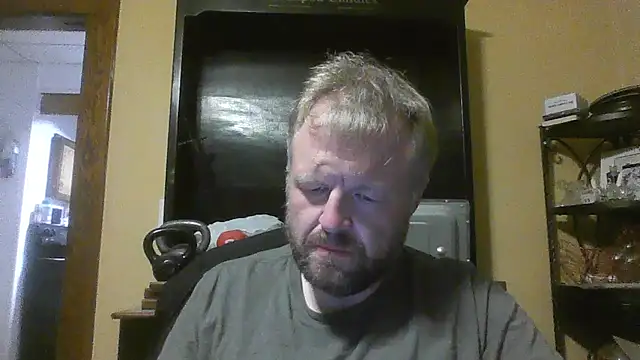 Snapshot of TheOneDonShaun chatting on 07-17-26, 04:10 TheOneDonShaun online show from 07-17-26, 04:10