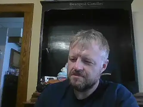Snapshot of TheOneDonShaun chatting on 06-12-26, 07:00 TheOneDonShaun online show from 06-12-26, 07:00