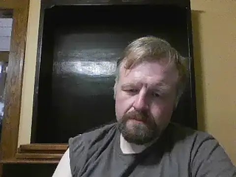 Snapshot of TheOneDonShaun chatting on 04-29-26, 01:54 TheOneDonShaun online show from 04-29-26, 01:54