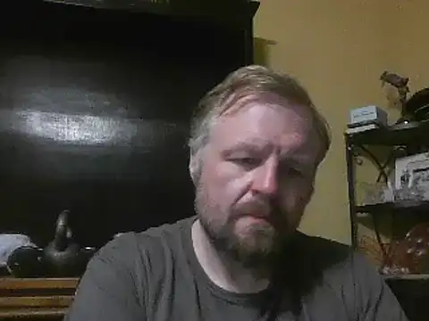 Snapshot of TheOneDonShaun chatting on 05-17-26, 01:49 TheOneDonShaun online show from 05-17-26, 01:49