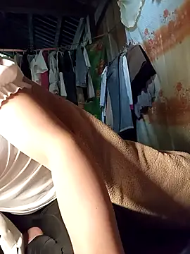 Lee-Thee online show from 11-18-25, 11:48