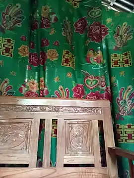 Lee-Thee online show from 12-02-25, 01:17