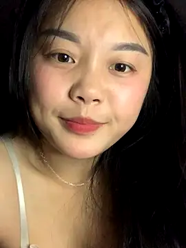 Baa-bee22 online show from 12-22-25, 07:52