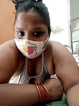 CUTE-LOVE-SWEETS online show from 02-13-26, 04:07