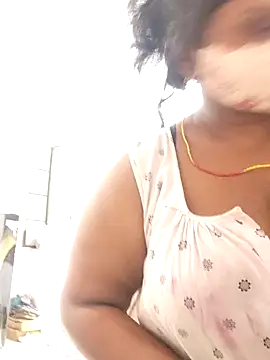 CUTE-LOVE-SWEETS online show from 05-14-26, 04:15