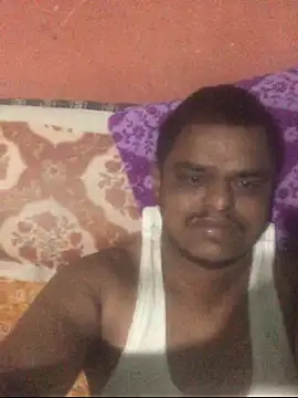 Snapshot of sexguruxxx chatting on 11-18-25, 12:15 sexguruxxx online show from 11-18-25, 12:15