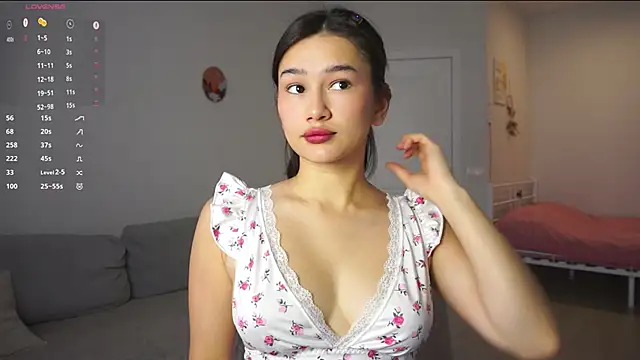 SoftLuna online show from 03-13-26, 05:12