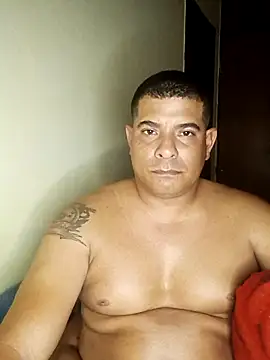 Snapshot of josepis2 chatting on 11-17-25, 05:11 josepis2 online show from 11-17-25, 05:11