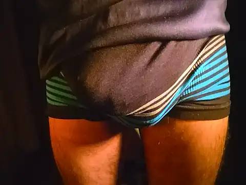 adrian 16 17 online show from 12-21-25, 08:27