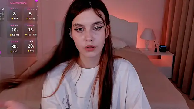 MissSusan online show from 12-04-25, 11:09