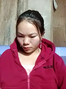 yu-zhen online show from 12-22-25, 08:20