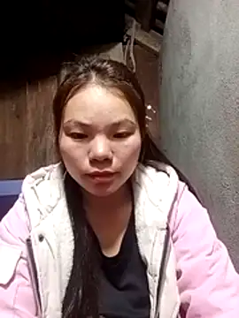 yu-zhen online show from 12-01-25, 02:18