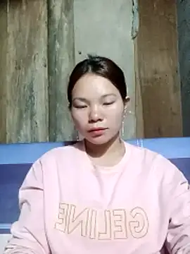 yu-zhen online show from 12-15-25, 03:56