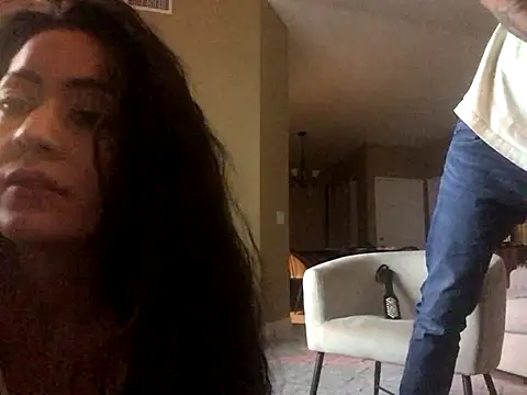 Snapshot of Entreprescrewers chatting on 11-17-25, 10:30 Entreprescrewers online show from 11-17-25, 10:30