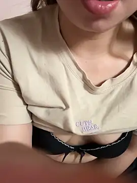 Hot-Today online show from 12-21-25, 06:15