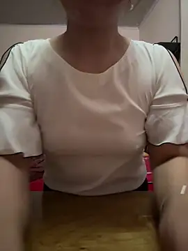 Hot-Today online show from 11-24-25, 12:43