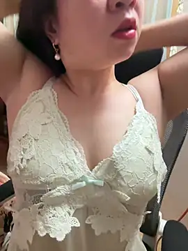 Snapshot of Hot-Today chatting on 05-06-26, 10:41 Hot-Today online show from 05-06-26, 10:41