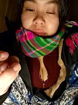 Snapshot of Xiu-L chatting on 01-10-26, 02:07 Xiu-L online show from 01-10-26, 02:07