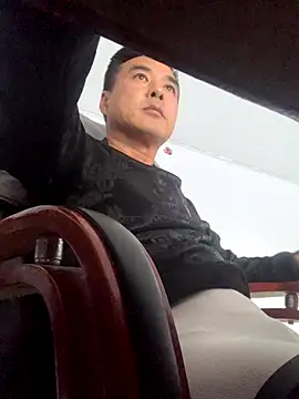 Mistliu online show from 11-25-25, 07:08