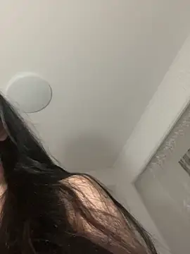 bettyButterfly online show from 05-03-26, 08:01