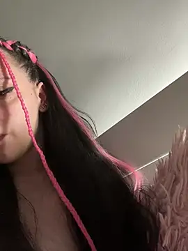 bettyButterfly online show from 03-14-26, 07:53