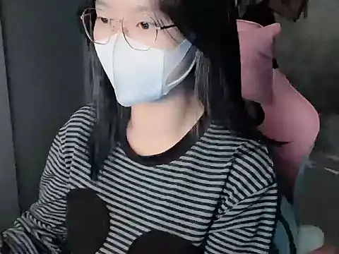 Hellen2999 online show from 11-20-25, 02:12