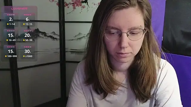 Snapshot of scarlettsrose chatting on 06-19-26, 09:15 scarlettsrose online show from 06-19-26, 09:15