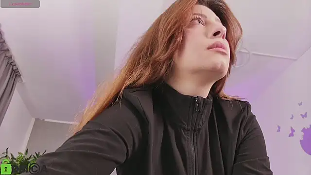 Snapshot of AmberRosewood chatting on 02-28-26, 04:56 AmberRosewood online show from 02-28-26, 04:56