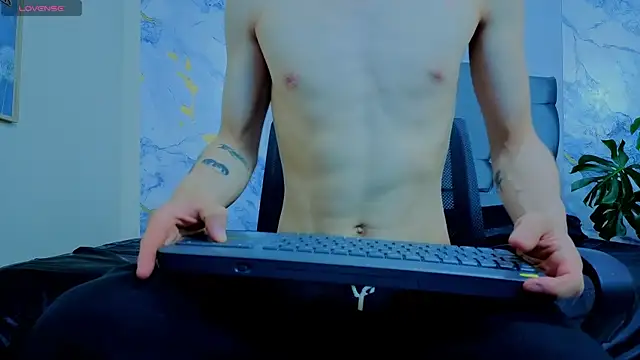 James Adams 01 online show from 04-09-26, 12:00