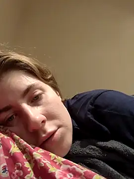 hotwetvix online show from 11-18-25, 09:45