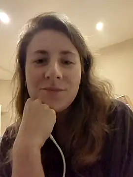 hotwetvix online show from 12-23-25, 05:29