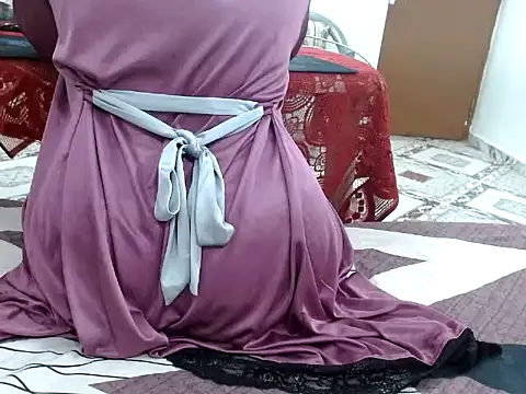 raveena hot online show from 02-08-26, 03:43