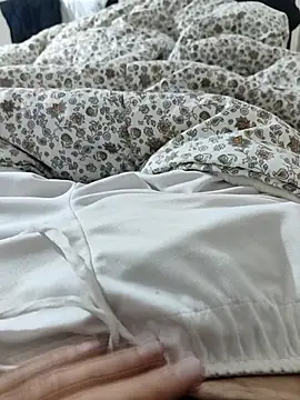 berkkderlerr online show from 11-17-25, 04:00