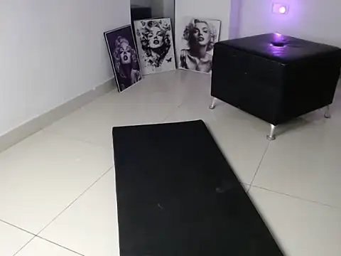 Annie Cervantez online show from 01-06-26, 02:48