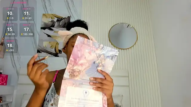 Afro Luna online show from 03-25-26, 10:03