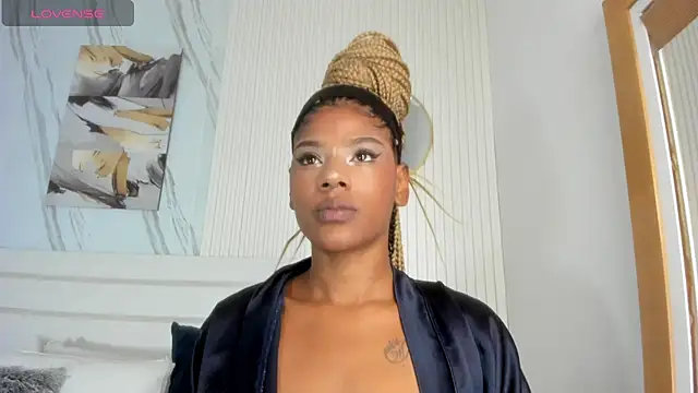 Afro Luna online show from 05-07-26, 11:02