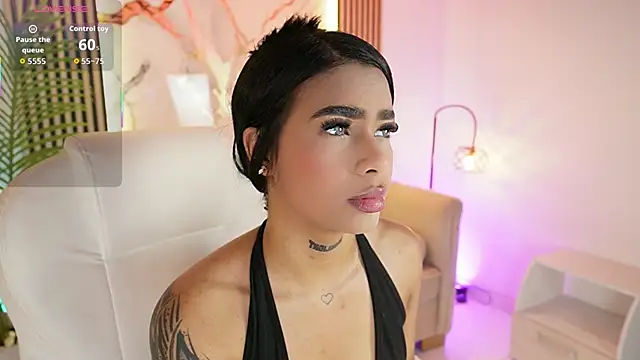 MeganLowell online show from 12-03-25, 07:13