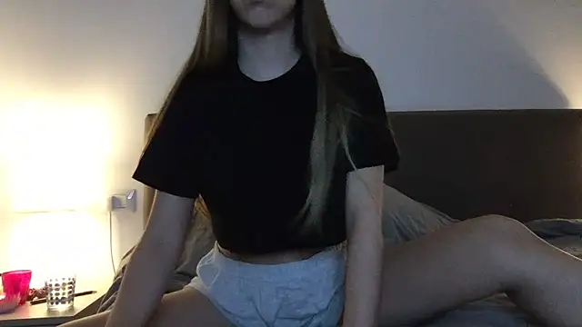Martimartinaxx online show from 05-06-26, 07:40