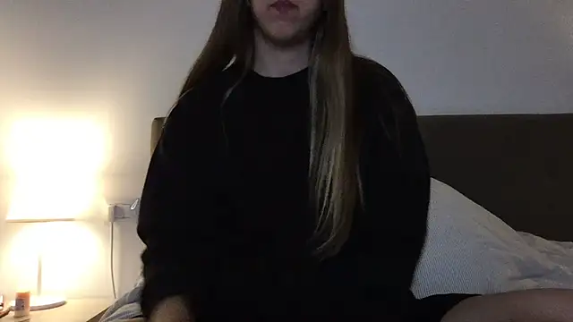 Martimartinaxx online show from 04-13-26, 08:57