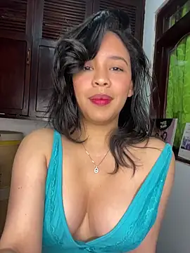 Esmerald 1111 online show from 02-05-26, 10:33