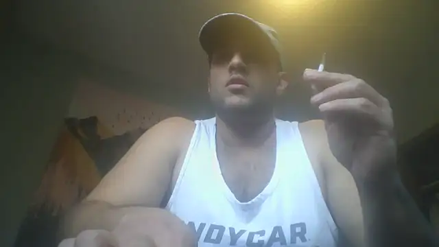 Snapshot of knox93 chatting on 11-17-25, 06:34 knox93 online show from 11-17-25, 06:34