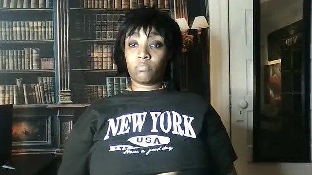 VenezuelaLuxeNoir online show from 03-16-26, 07:34