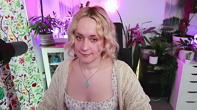 Snapshot of xzoeyryanx chatting on 02-28-26, 04:28 xzoeyryanx online show from 02-28-26, 04:28