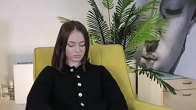 CamillaGebel online show from 11-19-25, 11:21