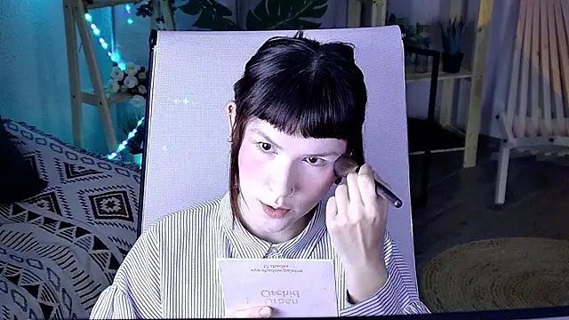 Snapshot of RickiOwens chatting on 12-04-25, 08:13 RickiOwens online show from 12-04-25, 08:13