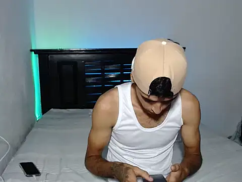 striabrahamm online show from 11-27-25, 02:50