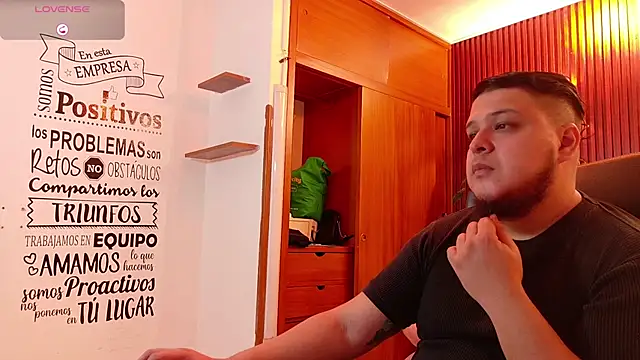 danna thiago1 online show from 12-16-25, 12:09